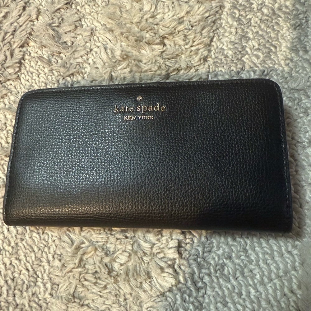 Kate Spade Black Textured Wallet